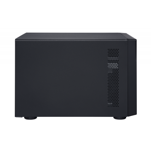 QNAP TVS-672XT-i3-8G